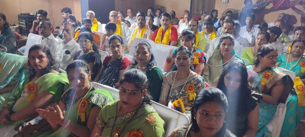 DOSAR VAISHYA MAHILA COMMUNITY IN UTTAR PRADESH CELEBRATES JHANDA GEET MAKER LATE SHRI PARSHAD SHYAM LAL JAYANTI -BARABANKI--SHRI SUNIL KUMAR GUPTA PRESIDENT TOP BANIYA LEADER IN UP -LAKHIMPUR BANIYA SAMAAJ-HARDOIALLOVERUP -BARABANKI KAVI SAMMELAN