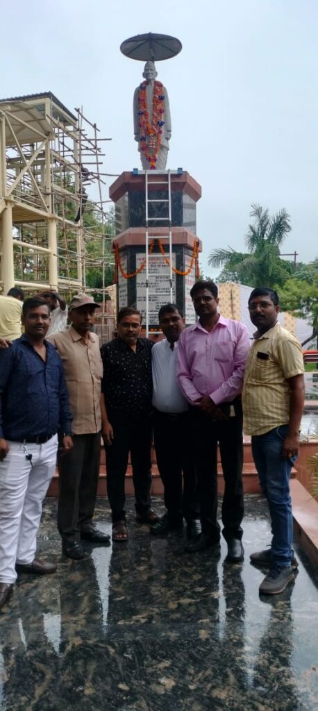 DOSAR VAISHYA COMMUNITY IN UTTAR PRADESH CELEBRATES JHANDA GEET MAKER LATE SHRI PARSHAD SHYAM LAL JAYANTI -BARABANKI--SHRI SUNIL KUMAR GUPTA PRESIDENT TOP BANIYA LEADER IN UP -LAKHIMPUR BANIYA SAMAAJ-HARDOIALLOVERUP -BARABANKI KAVI SAMMELAN-VATIKA IN KANPUR